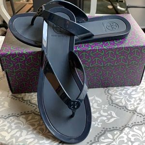 Logo jelly thong wore a few times. Euc